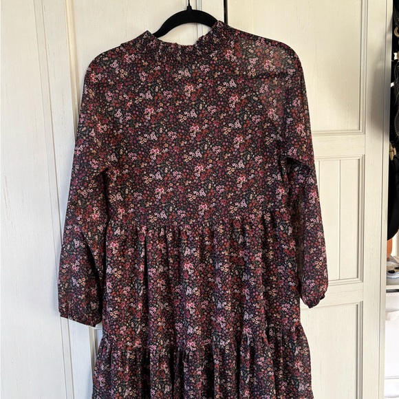 American Eagle Outfitters Floral Tie-Neck Top - Picture 4 of 4